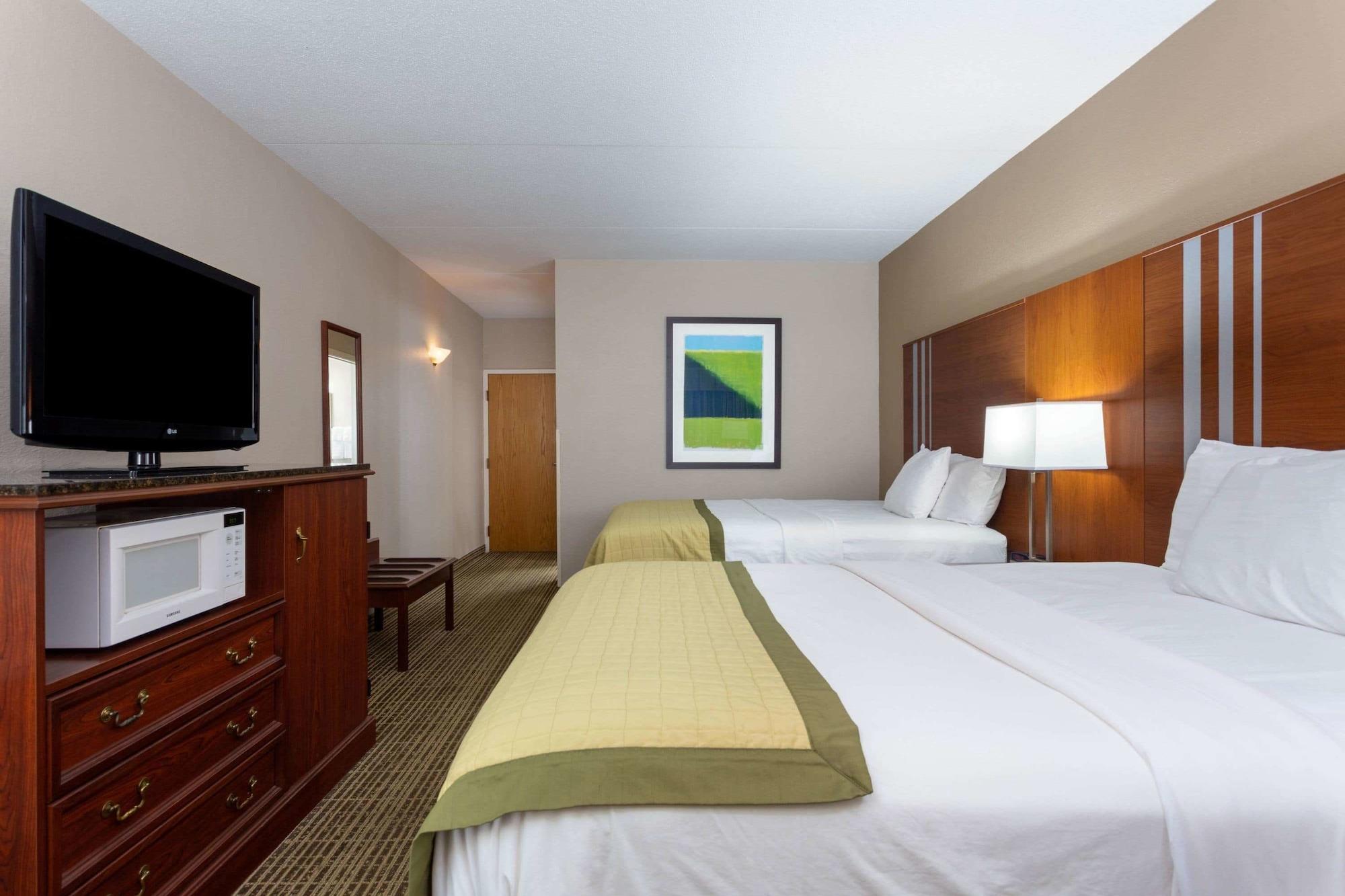 Hotel Baymont By Wyndham Elkhart Exteriér fotografie